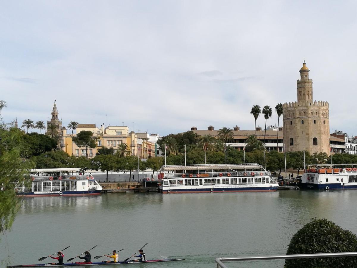 Betis del Oro Sevilha Exterior foto